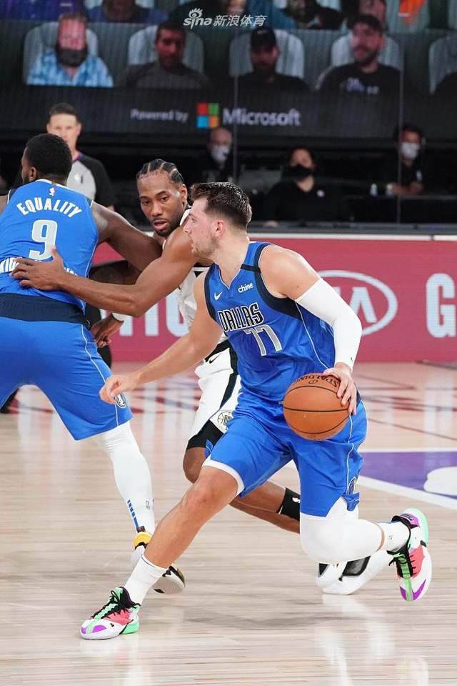 本场比赛 本场比赛