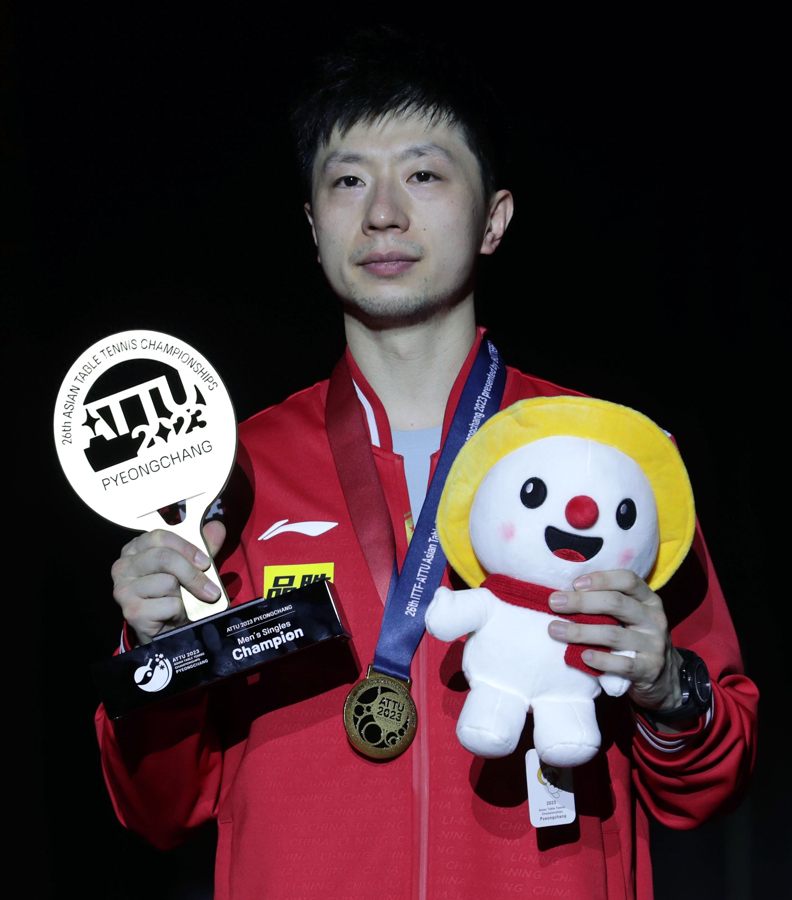 年来坚持的 年来坚持的