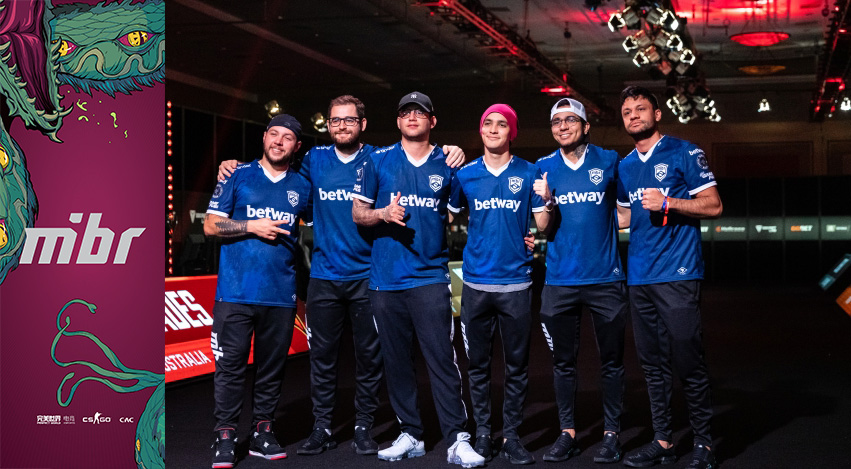 替补阵容的 替补阵容的